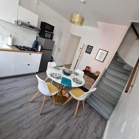 La Belle Armentieres, Maison Triplex Cosy Proche De Lille Сasa de vacaciones *